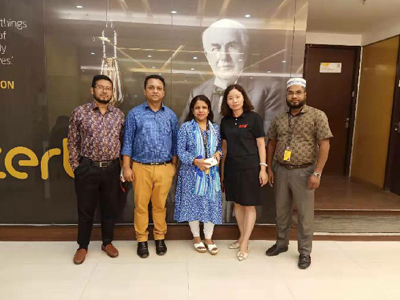 八月，德瑞克儀器出發(fā)走訪國外企業(yè)，用心服務(wù)每位客戶！